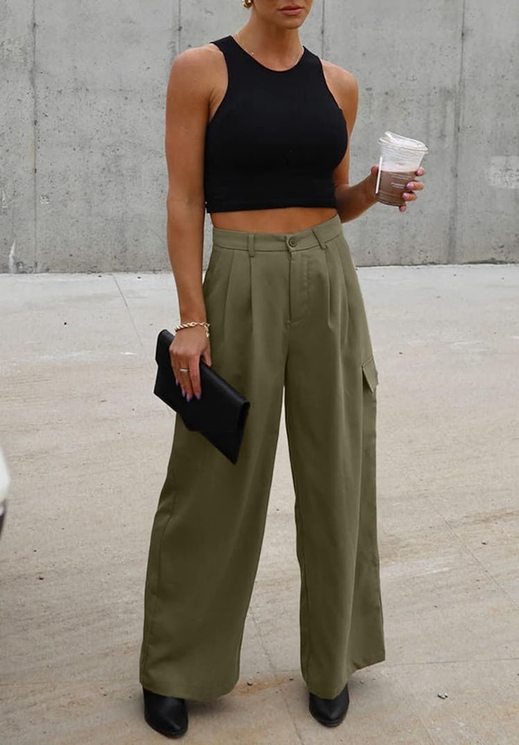 Dokotoo Wide-Leg Cargo Pants 