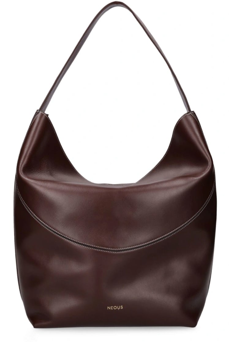 brown leather tote bag