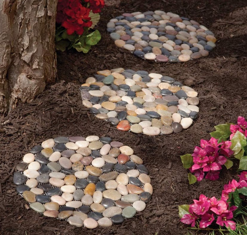 Bits and Pieces - Riverstone Round Stepping Stones (Set of 3)