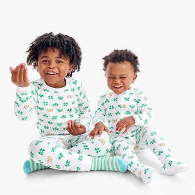 Baby st online patrick's day pajamas