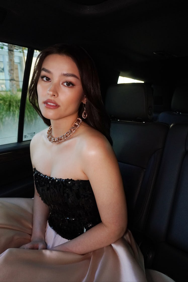 Liza Soberano in the car on the way to the SAG Awards. 