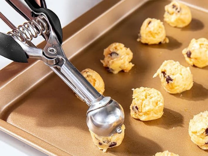 TJ Pop Extra Small Cookie Scoop