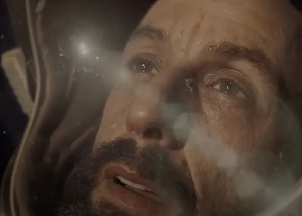 'Spaceman' Ending Explained The True Meaning of Netflix's Trippy Space