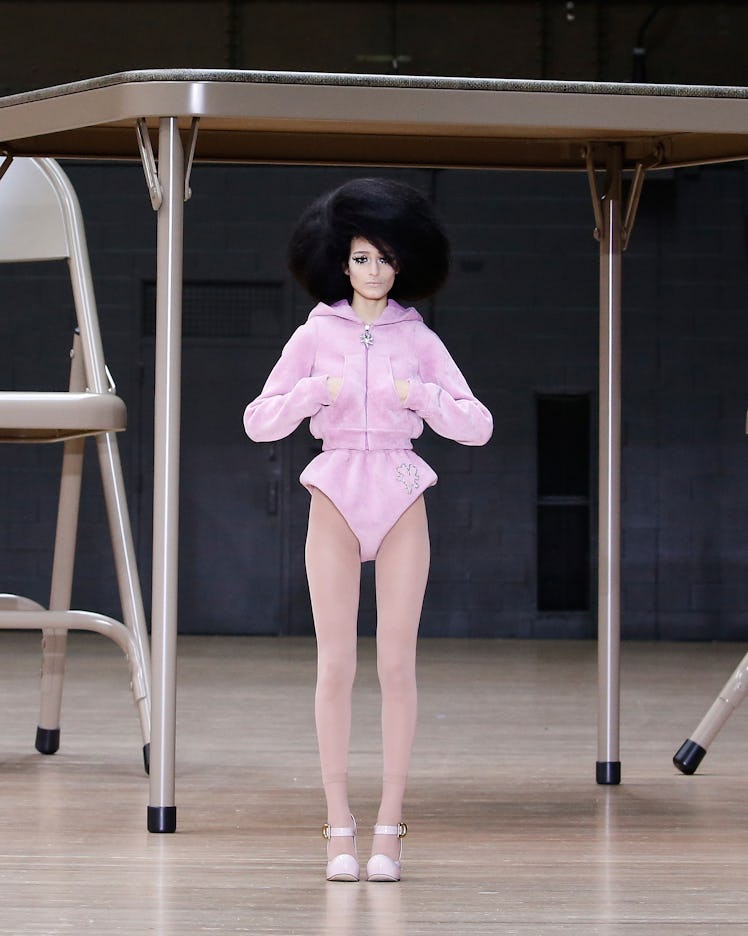 a look from marc jacobs runway 2024 show