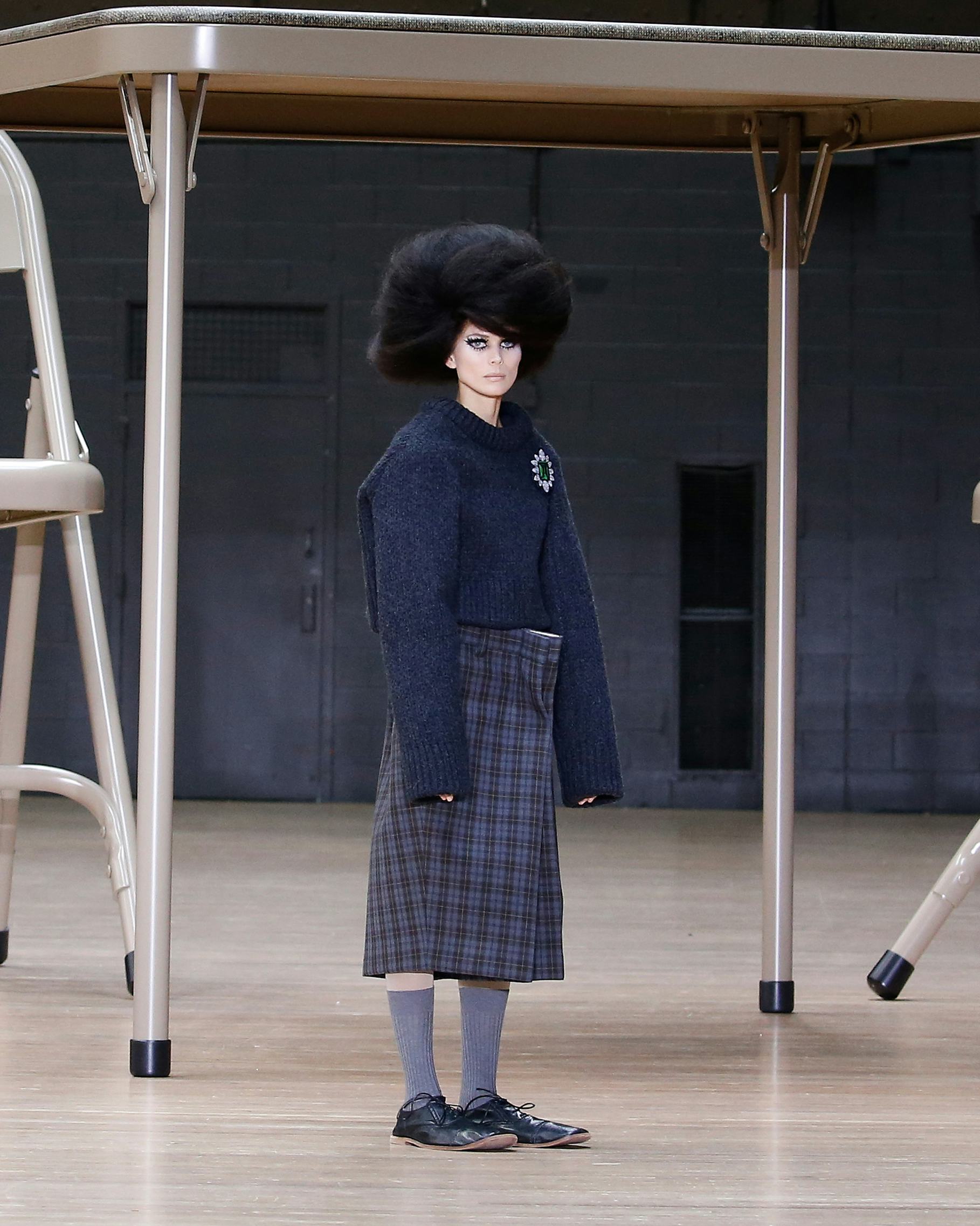 RUNWAY Marc Jacobs キャットモチーフセーター Marc Jacobs Fall/Winter 2021 Collection Runway | Hypebae
