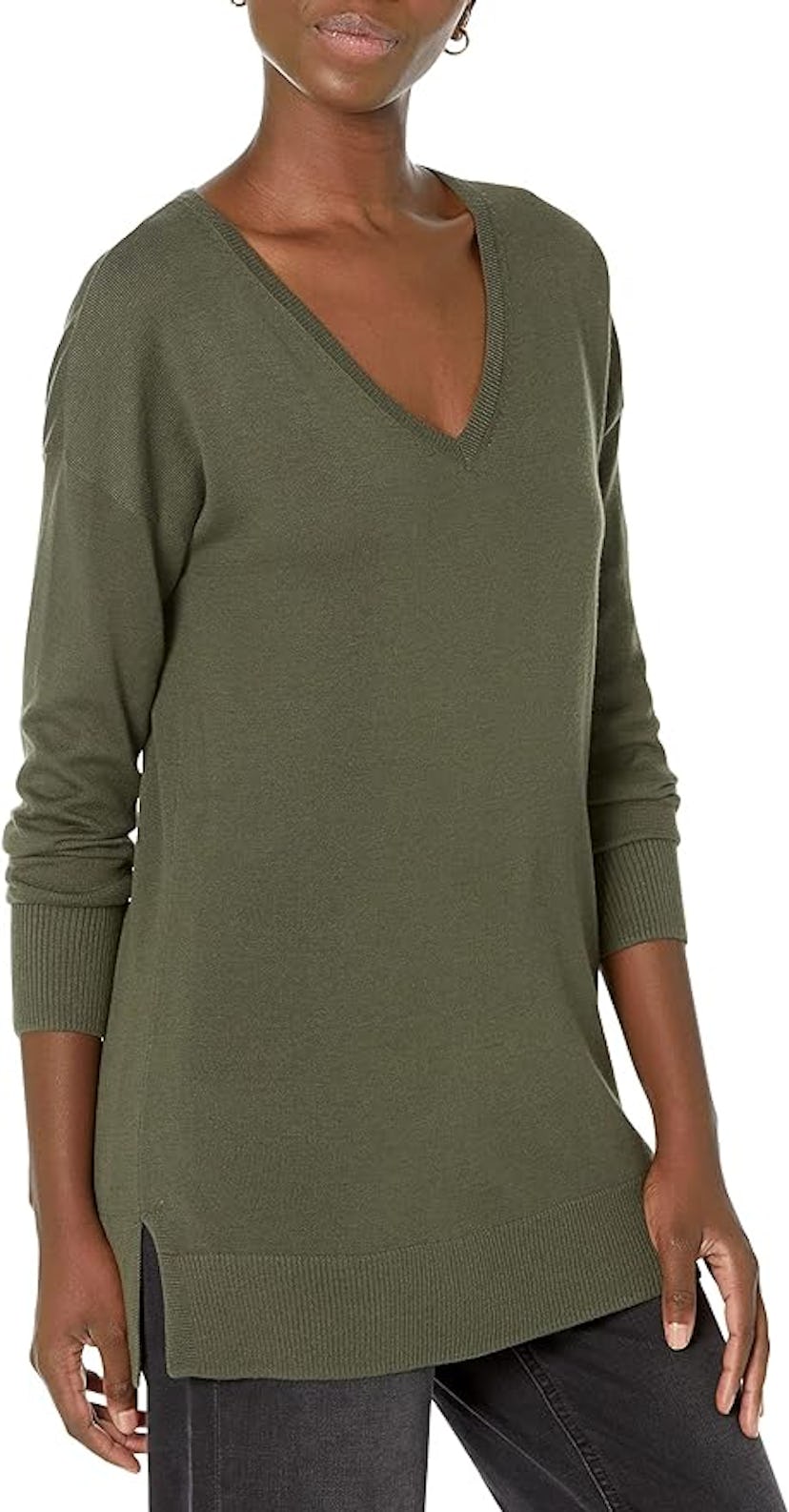 Amazon Essentials Lightweight V-Neck Tunic Sweater
