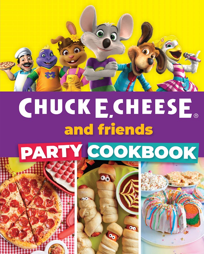The cover of the 'Chuck E. Cheese & Friends Cook Book'