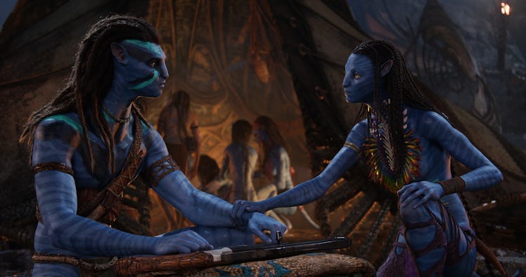 Sam Worthington and Zoe Saldaña in Avatar: The Way of Water