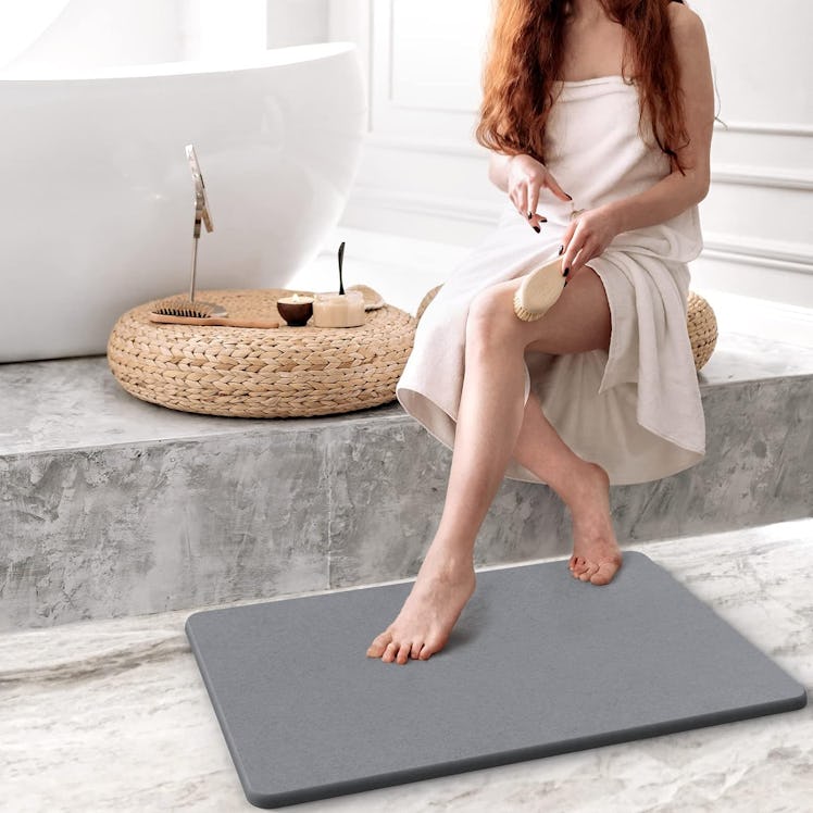 WALL QMER Bath Stone Mat