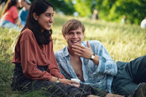 Emma and Dexter in 'One Day.' Photo via Netflix