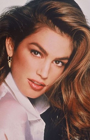 Cindy Crawford layered hairstyle