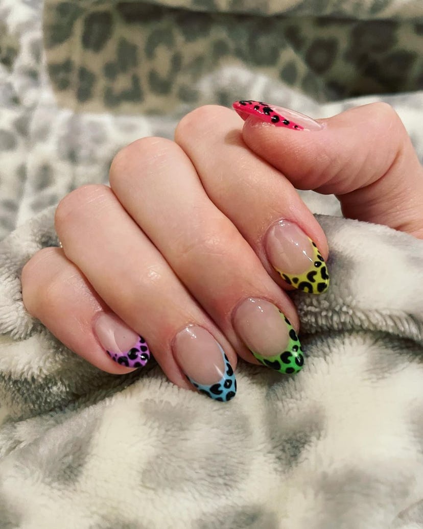 leopard print nails 2024