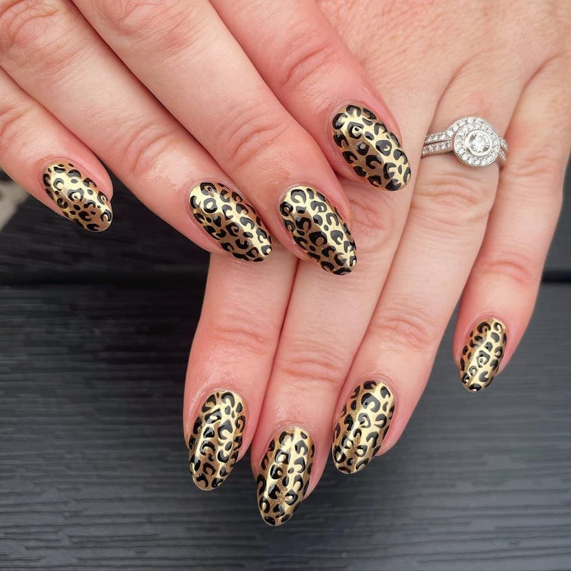 chrome leopard print nails