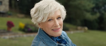 Glenn Close as Tina Fey in Booking.com’s Super Bowl commercial. 