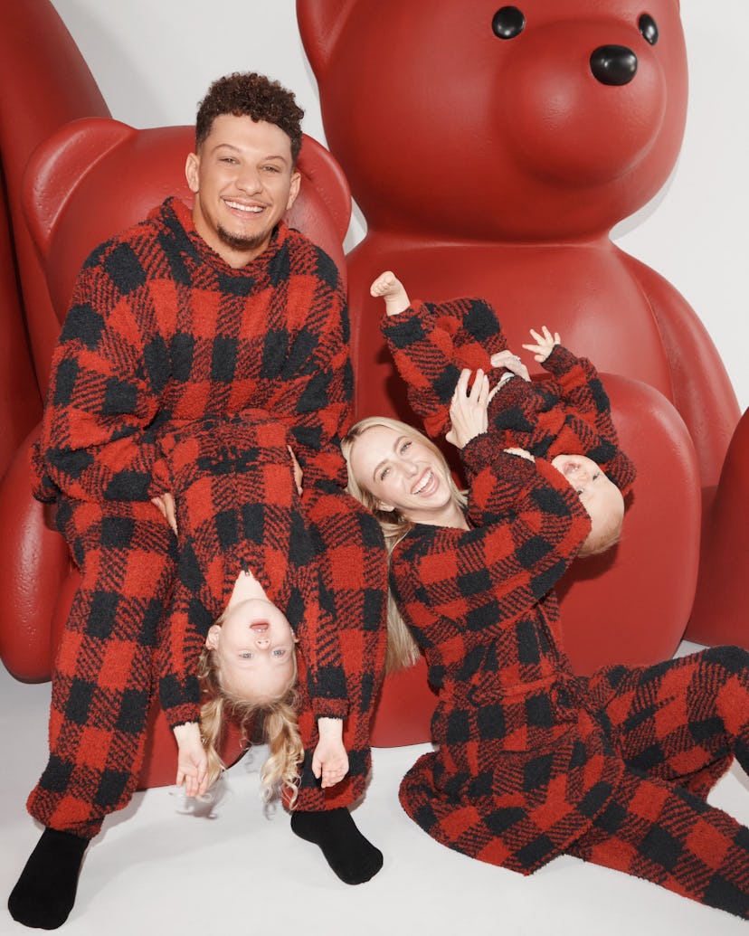 The family wore matching SKIMS pjs.