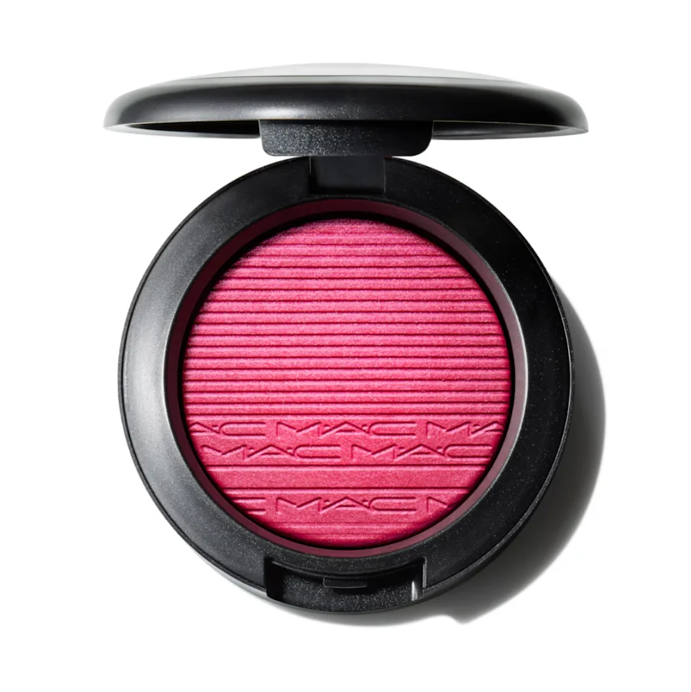 The 6 Biggest Makeup Trends Of Spring 2024