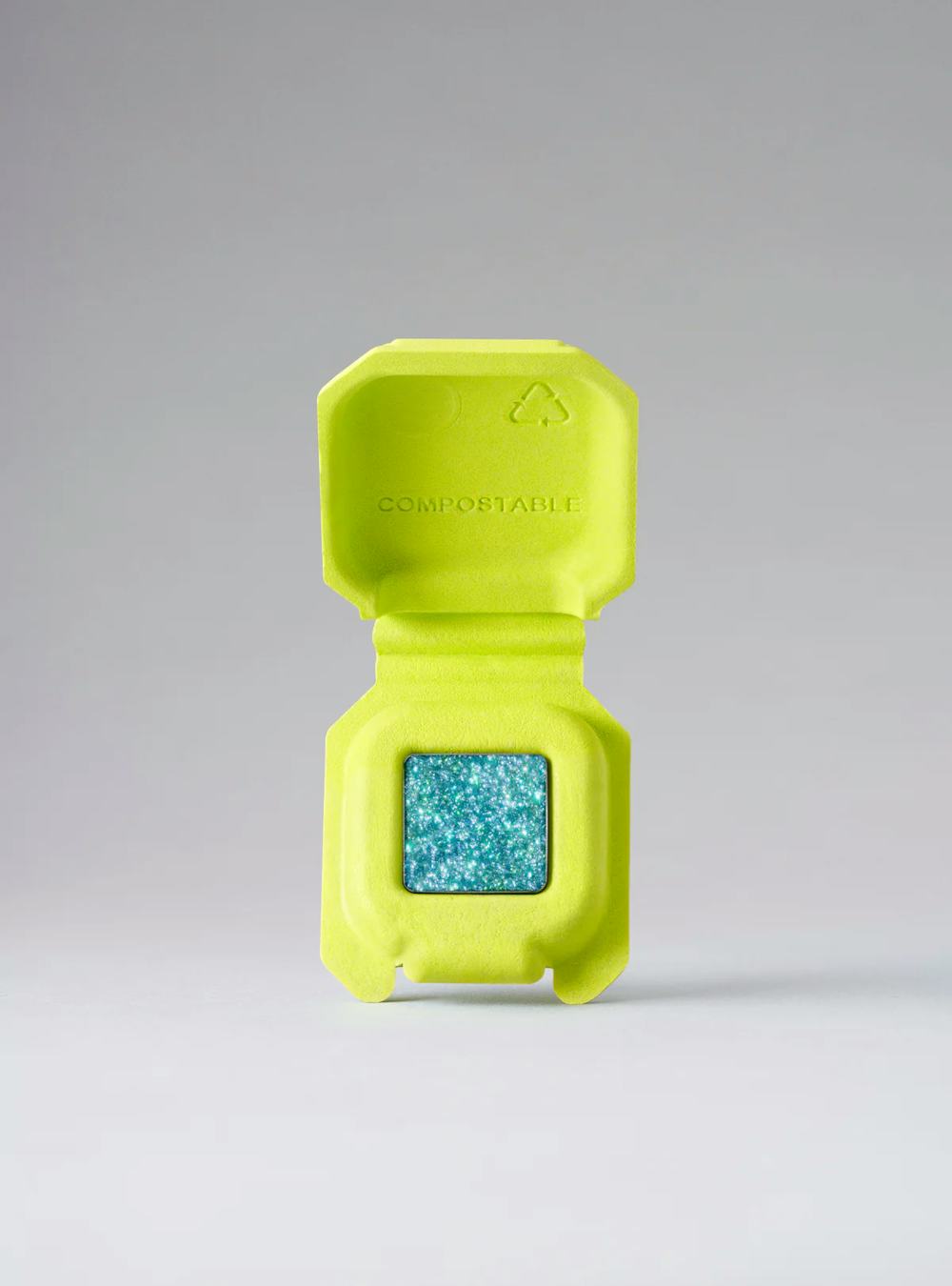 Eye Shadow Single in Mermacculate