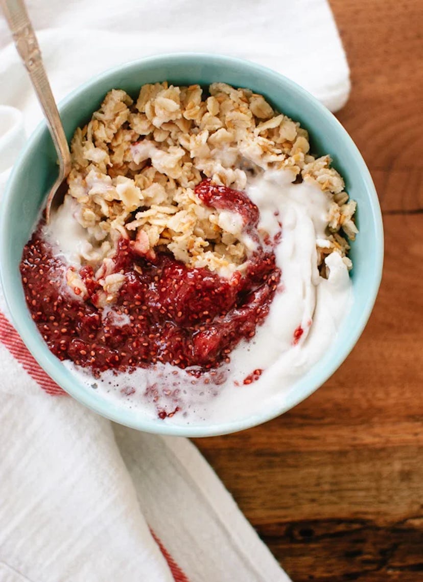 toasted oatmeal with strawberry chia jam