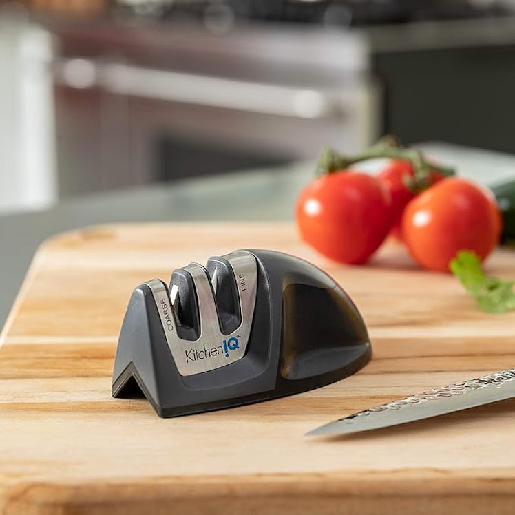 KitchenIQ Diamond Deluxe Edge Grip Knife Sharpener