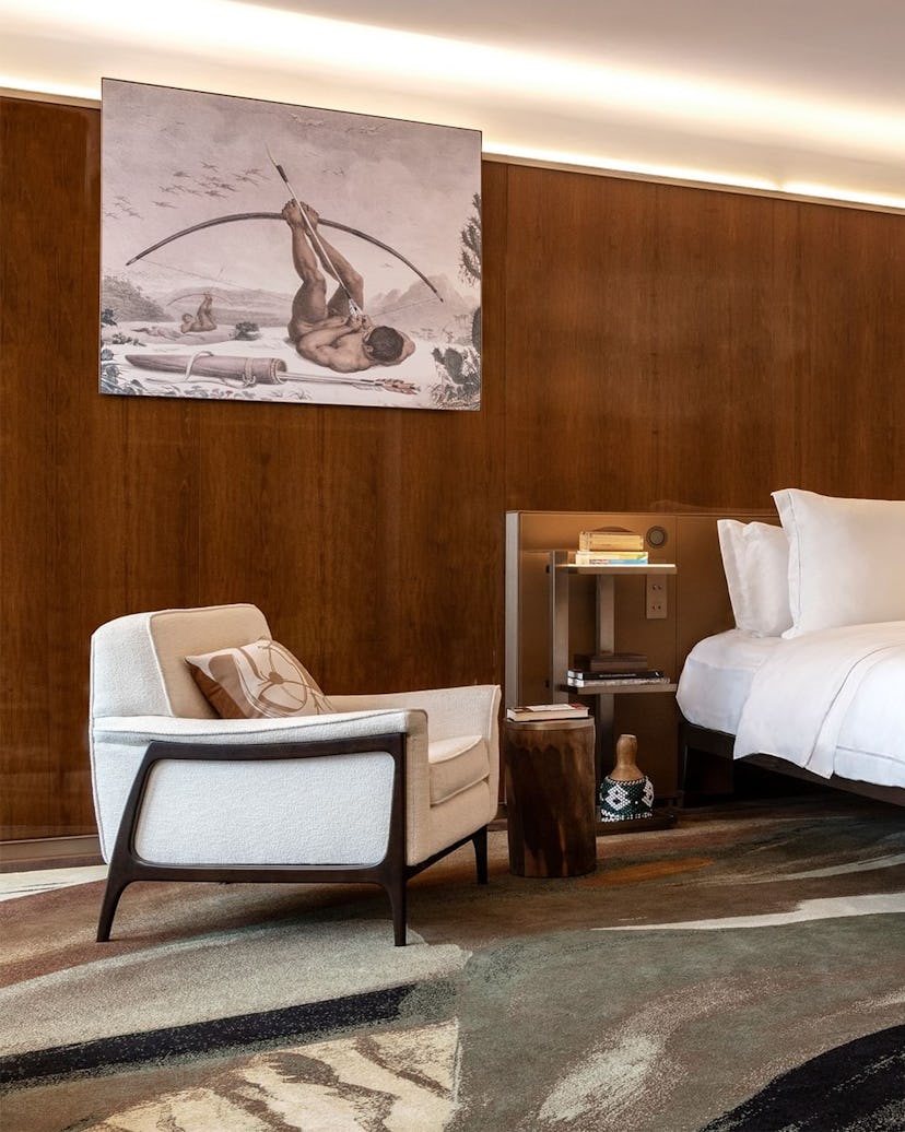 luxury hotels with art collections