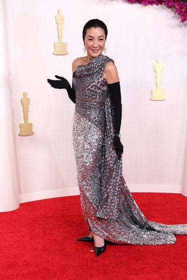 Michelle Yeoh, 10 Mart 2024'te Hollywood, Kaliforniya'da düzenlenen 96. Akademi Ödülleri'ne katıldı.