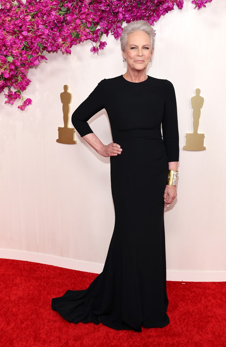 Jamie Lee Curtis attends the 96th Annual Academy Awards on March 10, 2024 in Hollywood, California. ...