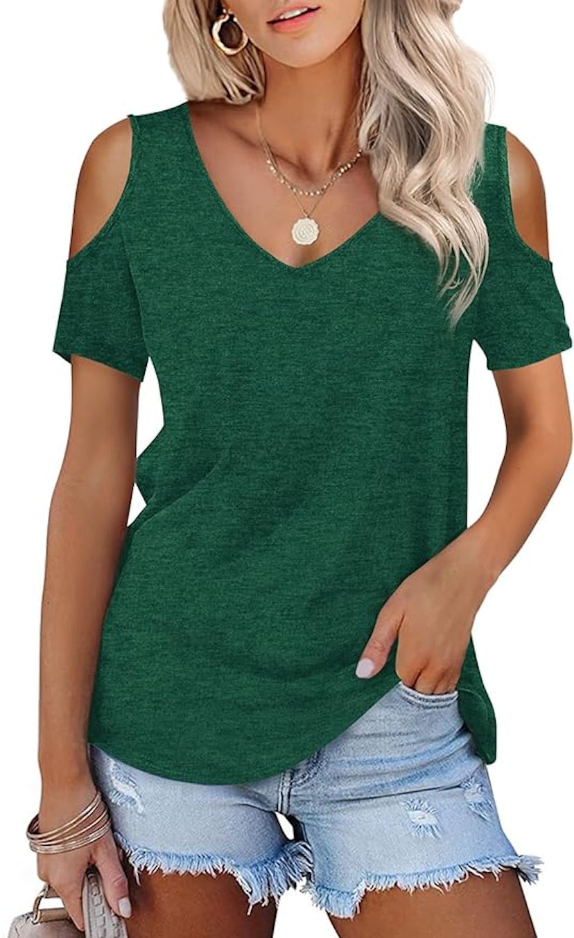 Amoretu Cold Shoulder Tee