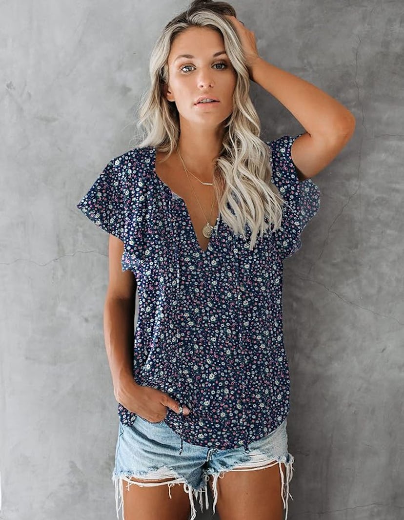 SimpleFun Floral V-Neck Top