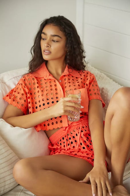 Solid & Striped The Eyelet Cropped Cabana Shirt