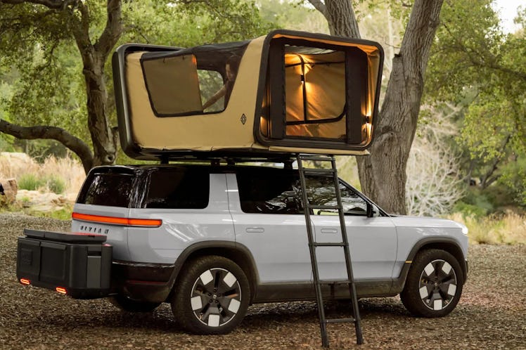 Rivian R2 with the Treehouse rooftop tent