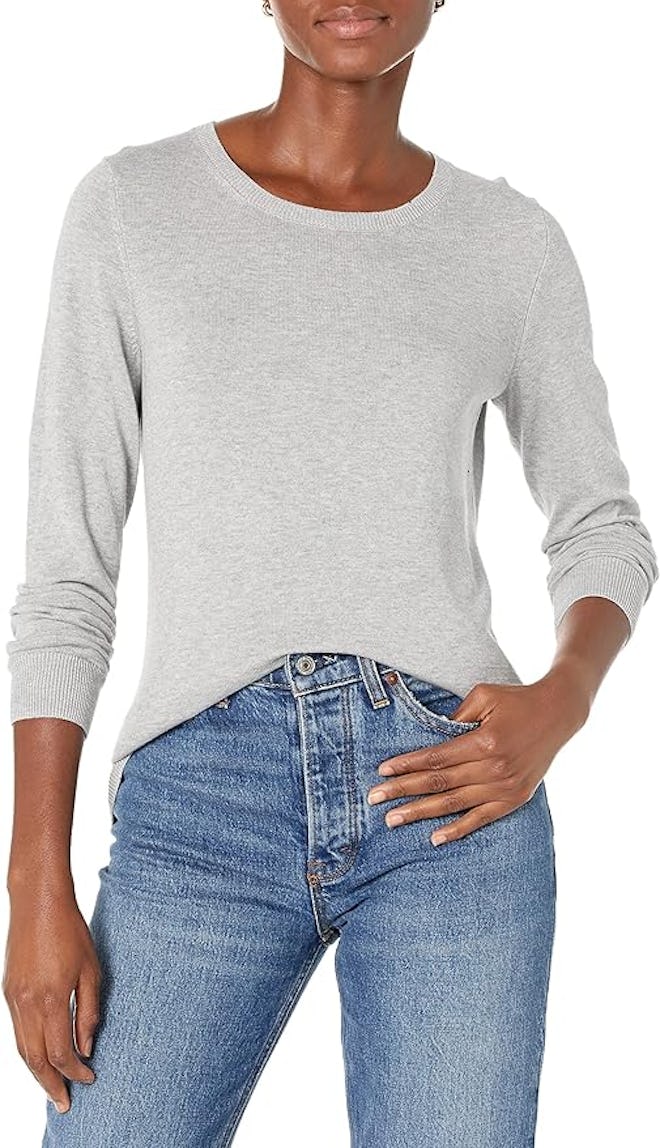 Amazon Essentials Long-Sleeve Lightweight Crewneck Sweater 