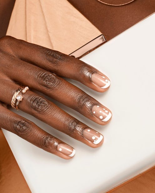 negative space manicures