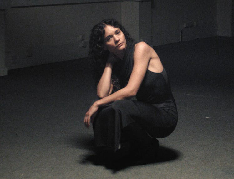 A still from the "Ex-Girlfriend" music video.