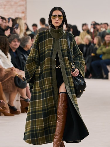 a look from chloe fall 2024 collection