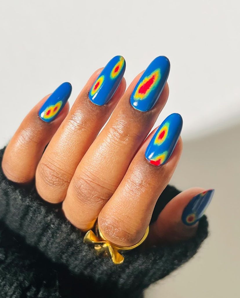 TikTok-viral thermal nails are trending for Aries season 2024.