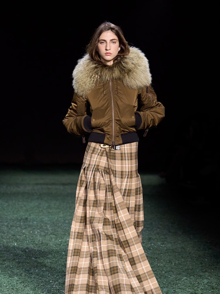 a look from burberry fall 2024 collection