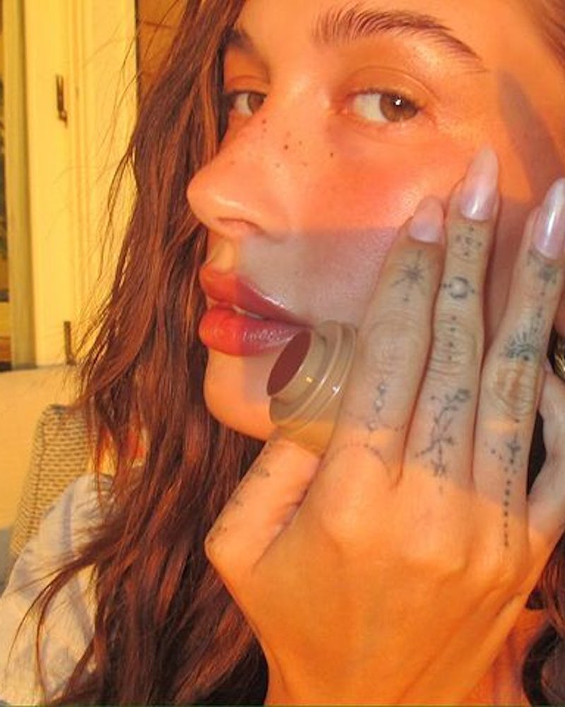 Hailey Bieber pink chrome nails