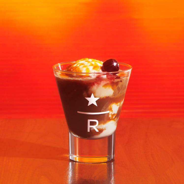 Check out this review of Starbucks Reserve's new hot honey menu items.