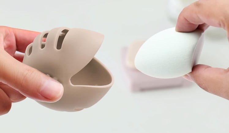 INTOLIVES Beauty Blender Holder