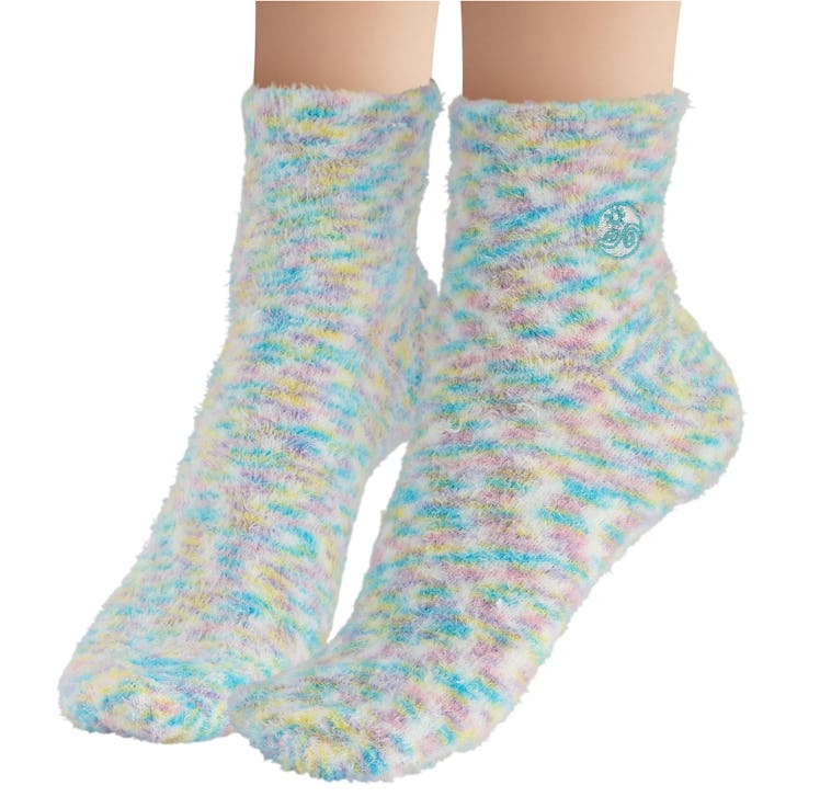  Earth Therapeutics Aloe Vera Infused Socks with Vitamin E