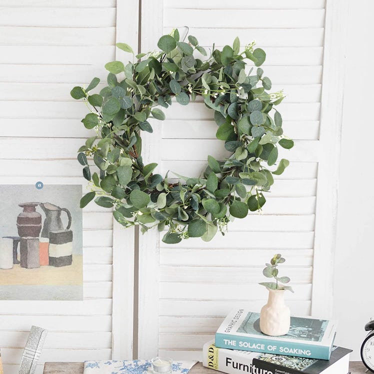 CEWOR Artificial Eucalyptus Wreath