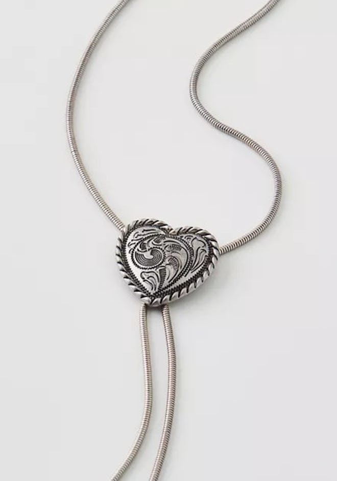 Etched Heart Metal Bolo Tie Necklace