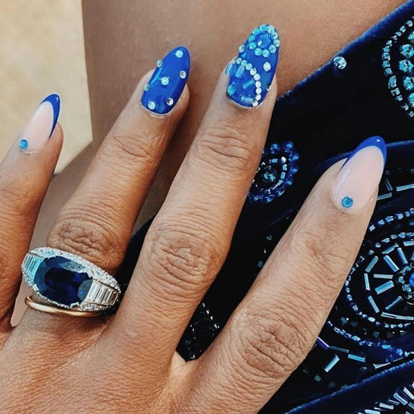 Kerry Washington crystal nails
