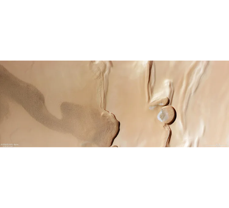Look! Mars Express Orbiter Took Photos Of Mars That Look Straight From Dune