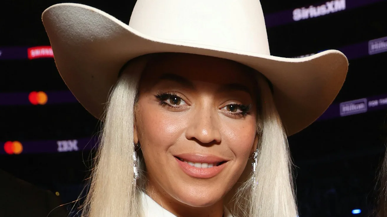 Beyoncé Went Country Way Before “Texas Hold ’Em”