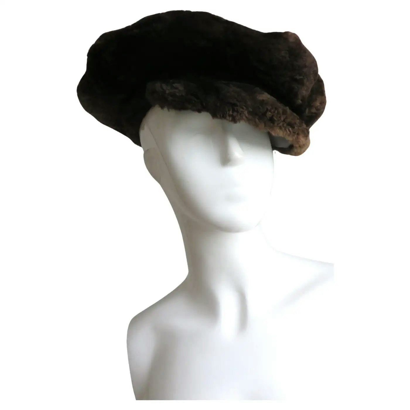 Unbelievable! These Vintage Hats are Flawlessly Fabulous! 