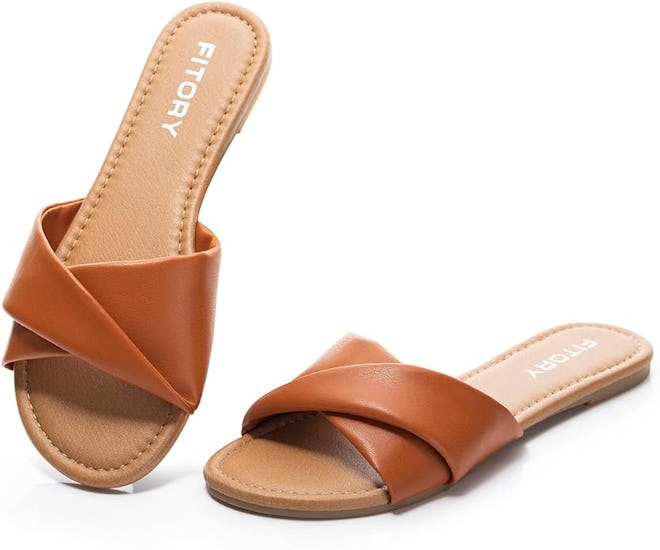 FITORY Flat Faux Leather Sandals