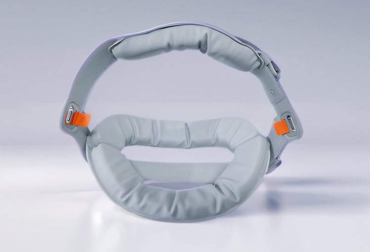 Comfort Module's two memory foam pads on the Apple Vision Pro's Dual Loop Band