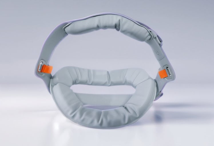 Comfort Module's two memory foam pads on the Apple Vision Pro's Dual Loop Band