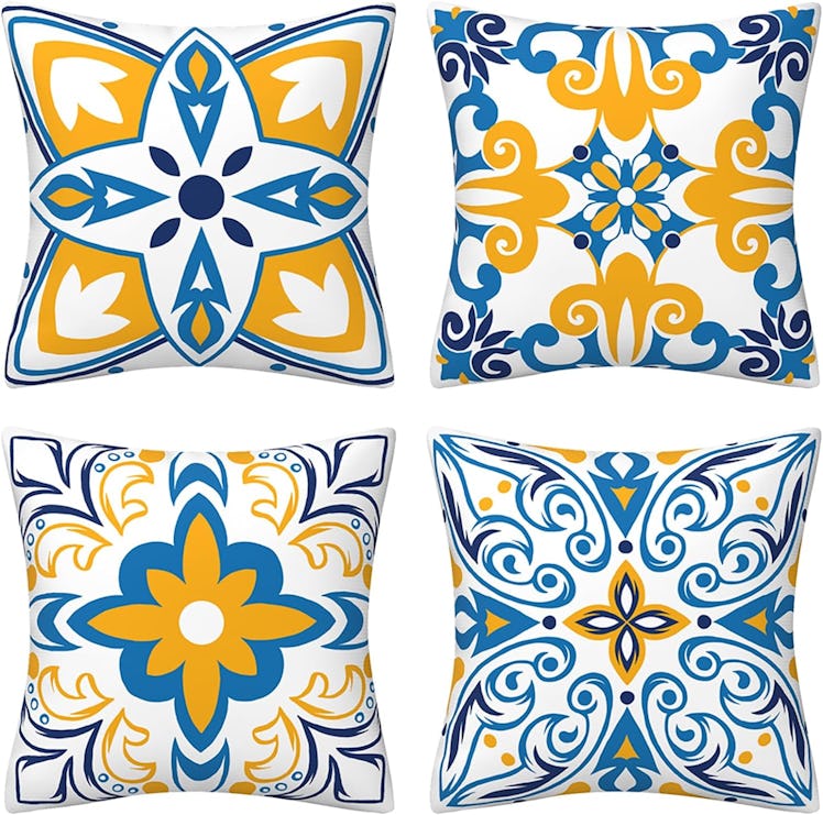 Drmstow Throw Pillow Covers